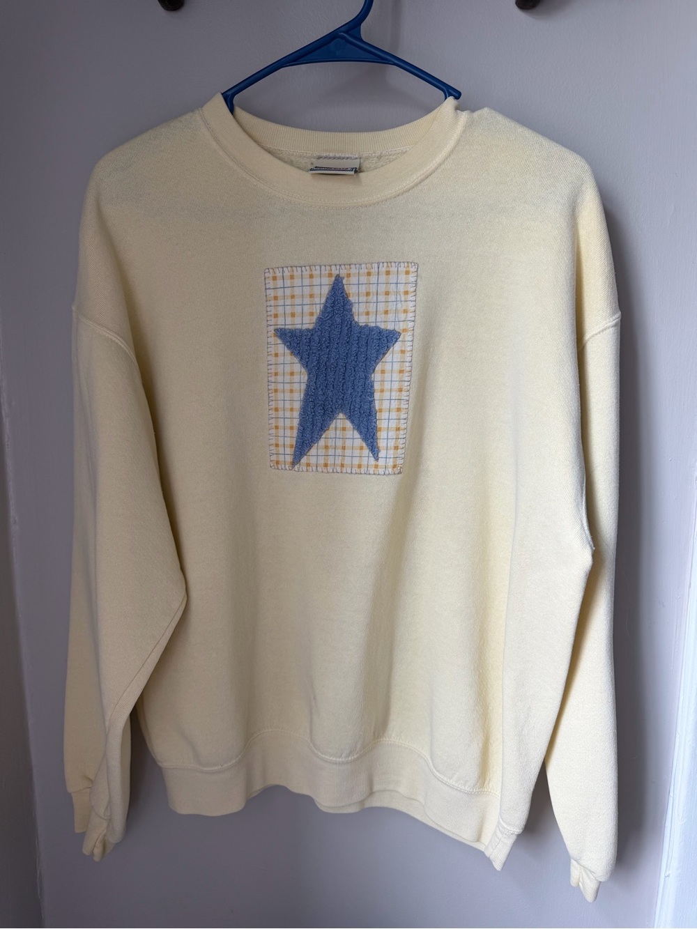Vintage light yellow crew with patch